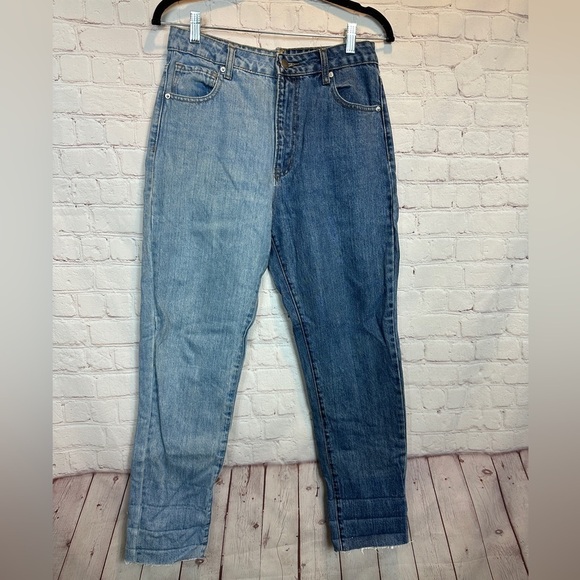 Fashion Nova high waist raw‎ hem straight leg Two Tone Jeans Women SZ 5 - Picture 1 of 5